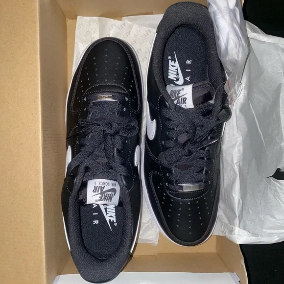 Men’s Nike Air Force 1 AN20 Black White - Picture 2 of 2